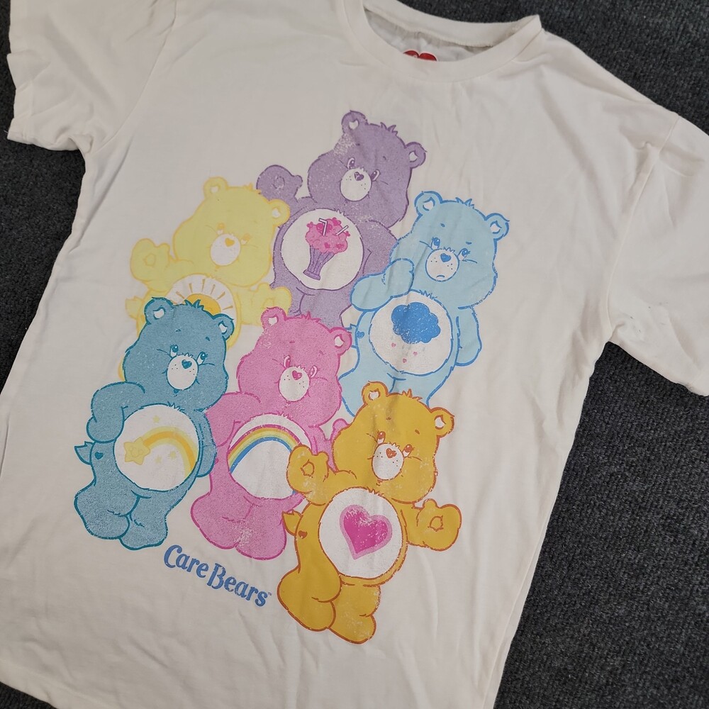 Care Bears T-Shirt Rainbow Bears Party Tee Size Medium